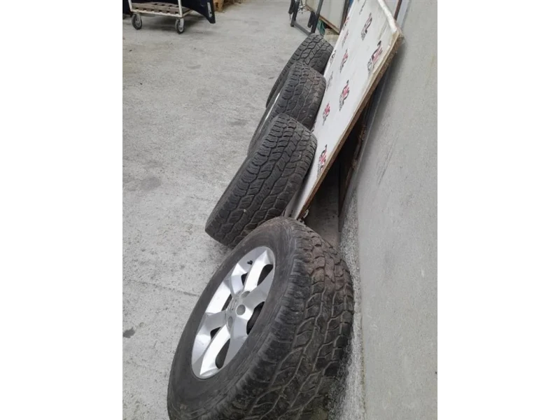 KIT 4 Cerchi 25565 R17 Nissan Navara 2010