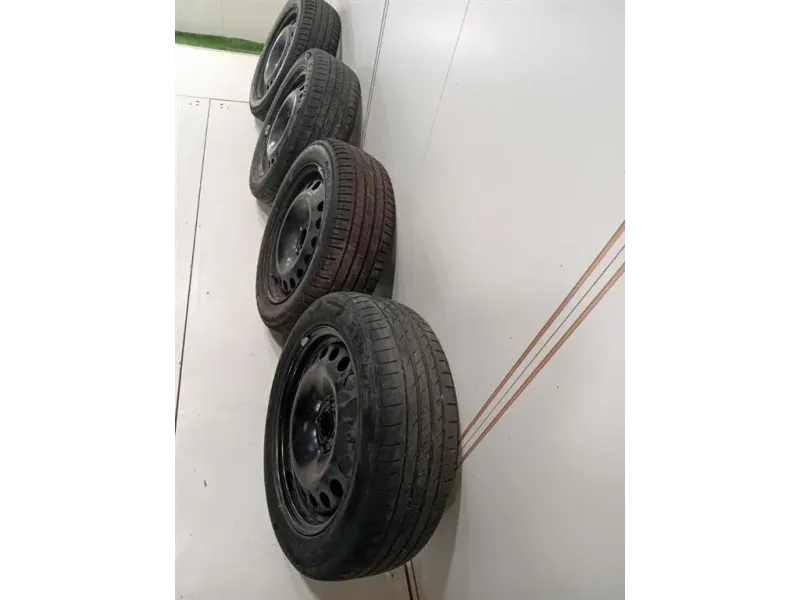 KIT 4 Cerchi 2160136 Opel Corsa E 2014