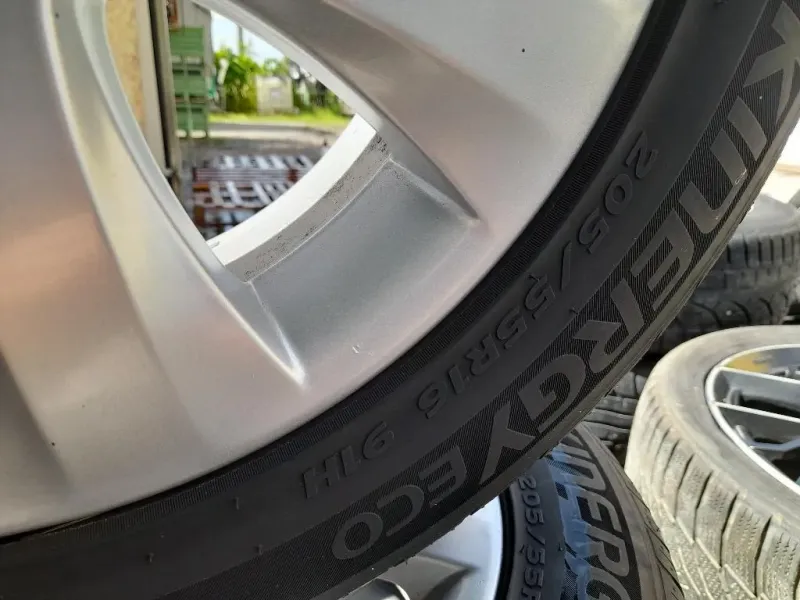 KIT 4 Cerchi 20555 R16 13260605 Opel Meriva B 2010