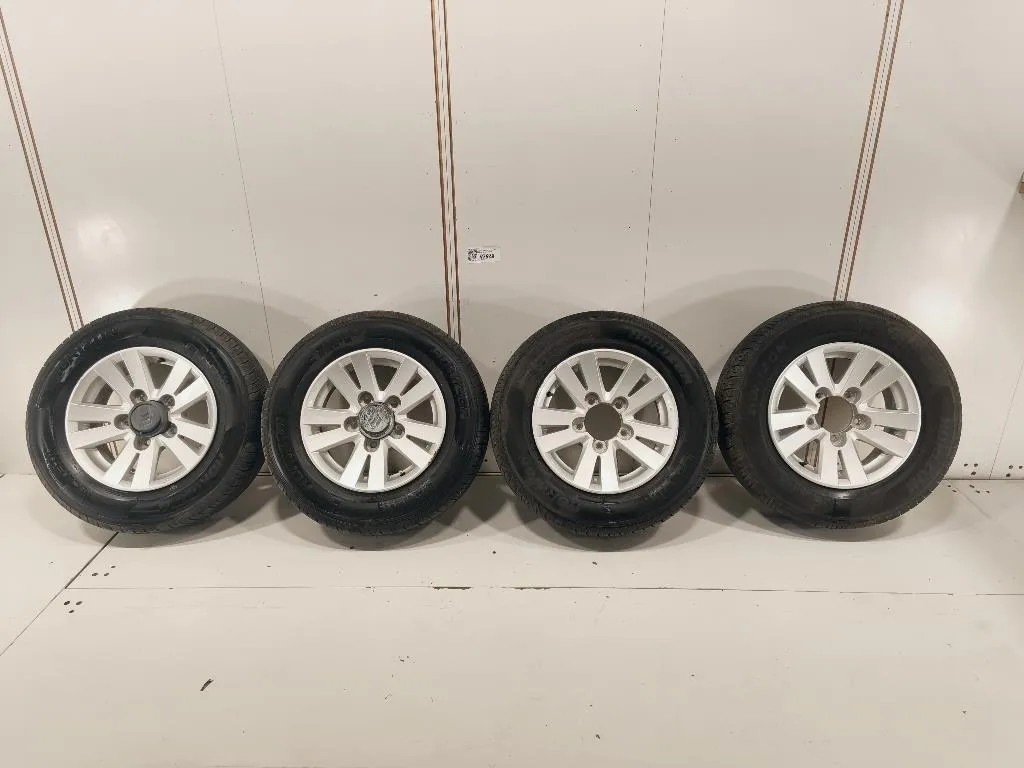 KIT 4 Cerchi KIT 4 CERCHI Suzuki Jimny I 1999