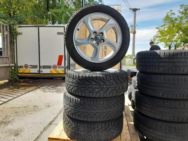 KIT 4 Cerchi 21550 R17 31200602 Volvo S60 II 2010