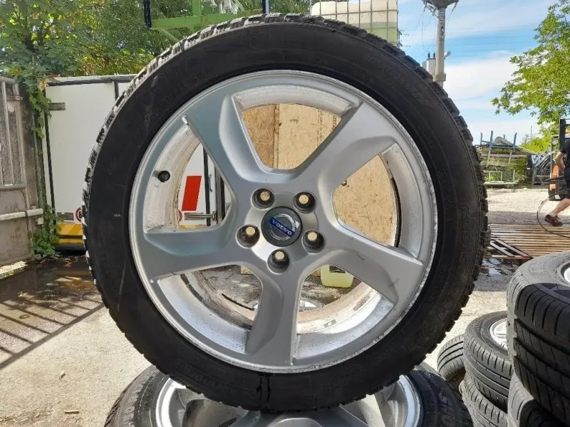 KIT 4 Cerchi 21550 R17 31200602 Volvo S60 II 2010