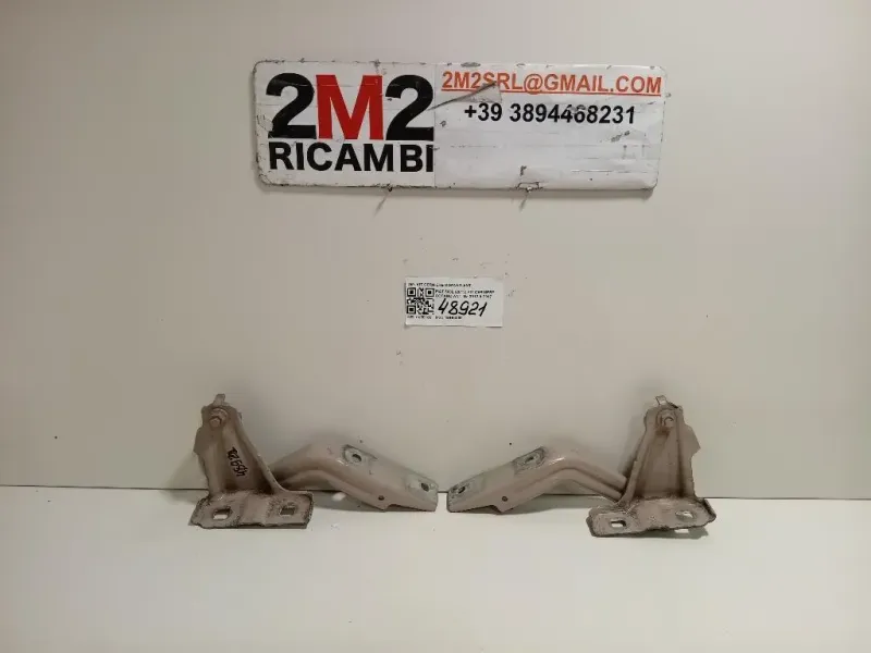 KIT Cerniere Cofano ANT KIT CERNIERE COFANO ANT Fiat 500L 2013