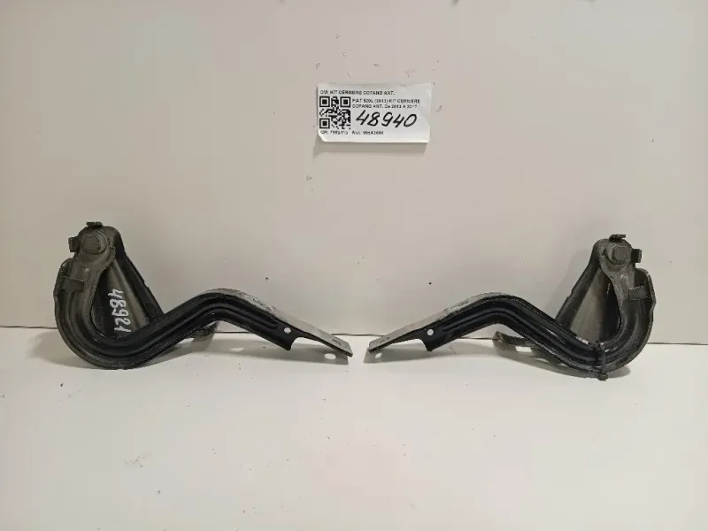 KIT Cerniere Cofano ANT KIT CERNIERE COFANO ANT Fiat 500L 2013