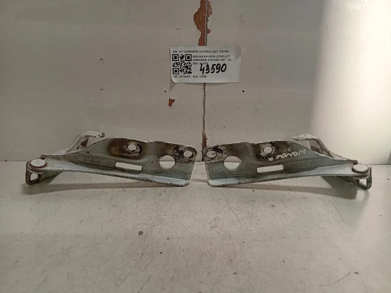 KIT Cerniere Cofano ANT KIT CERNIERE COFANO ANT DX+SX Nissan Navara 2000