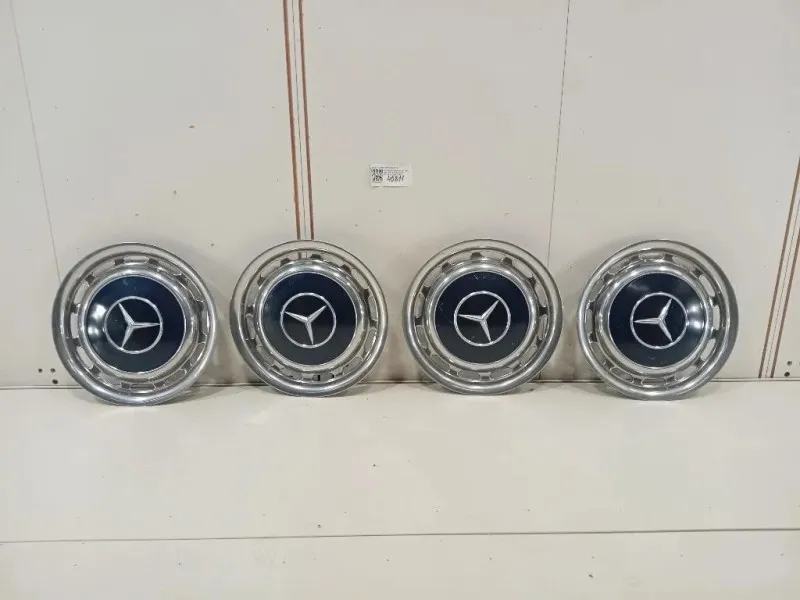 KIT Copricerchio Ruota KIT COPRICERCHIO RUOTA Mercedes Serie W123 1976-1985