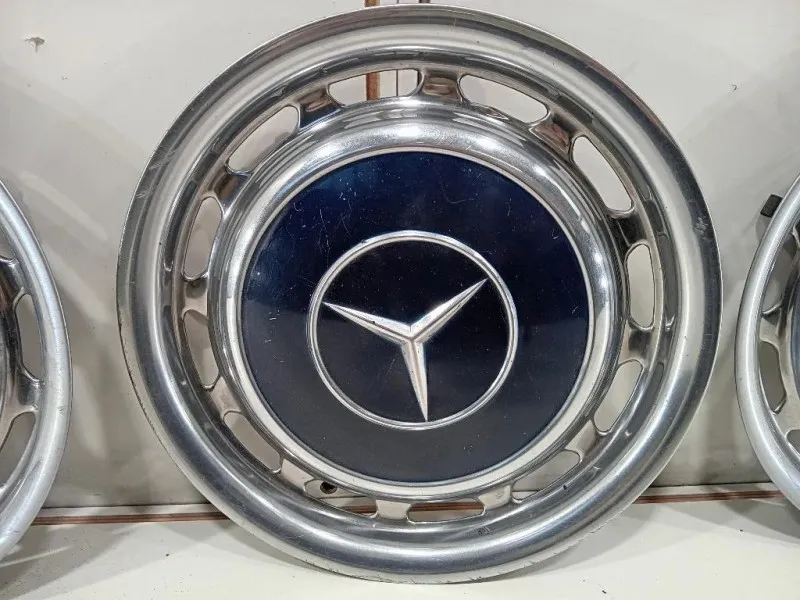 KIT Copricerchio Ruota KIT COPRICERCHIO RUOTA Mercedes Serie W123 1976-1985