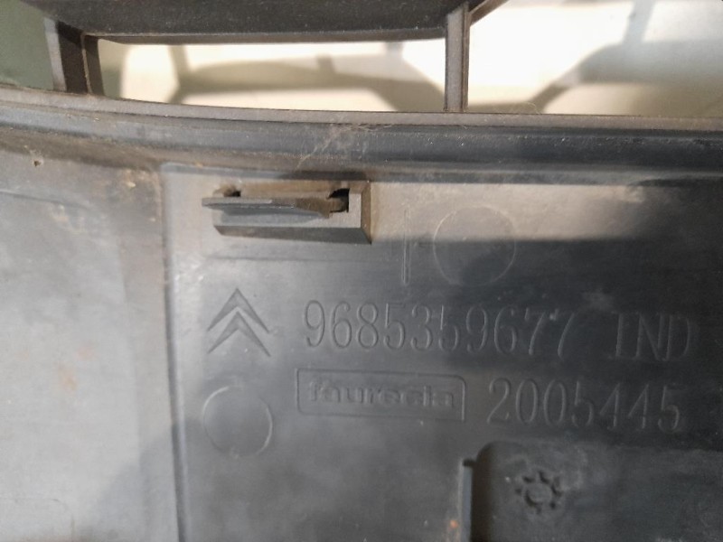 Paraurti ANT 9683447077 Citroen C3 II 2010