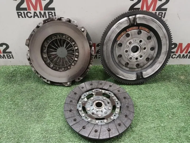 KIT Frizione 2PZ 25191312 96899520 Chevrolet Cruze 2009