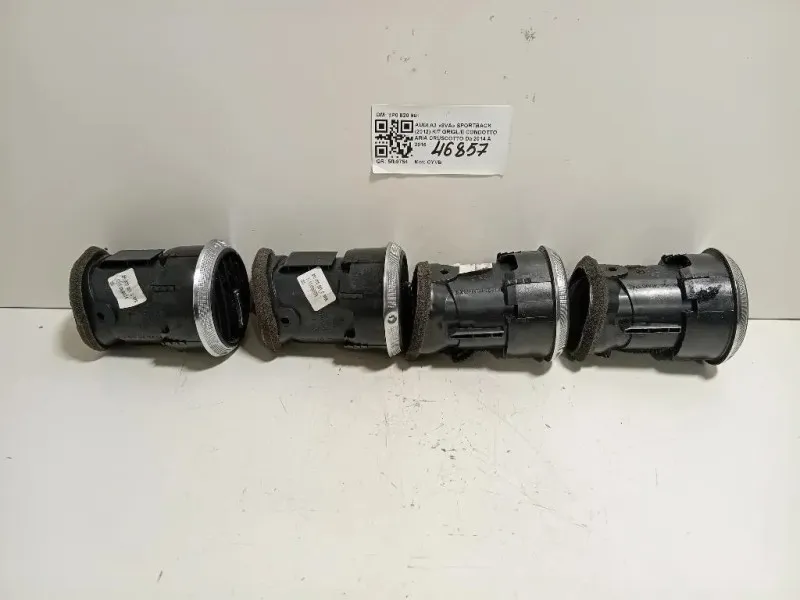 KIT Griglie Condotto ARIA Cruscotto 8P0 820 901 4 PZ Audi A3 8VA Sportback 2012