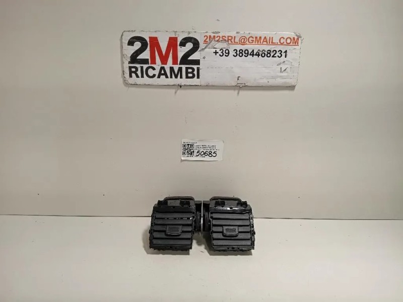 KIT Griglie Condotto ARIA Cruscotto 687513BBOA6873BBOA DX+SX Nissan Micra IV 2013