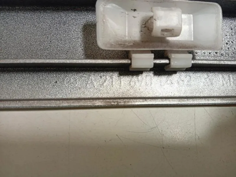 KIT Modanature Adesive Porte A11 690 16 62 Mercedes Classe E W211 2002