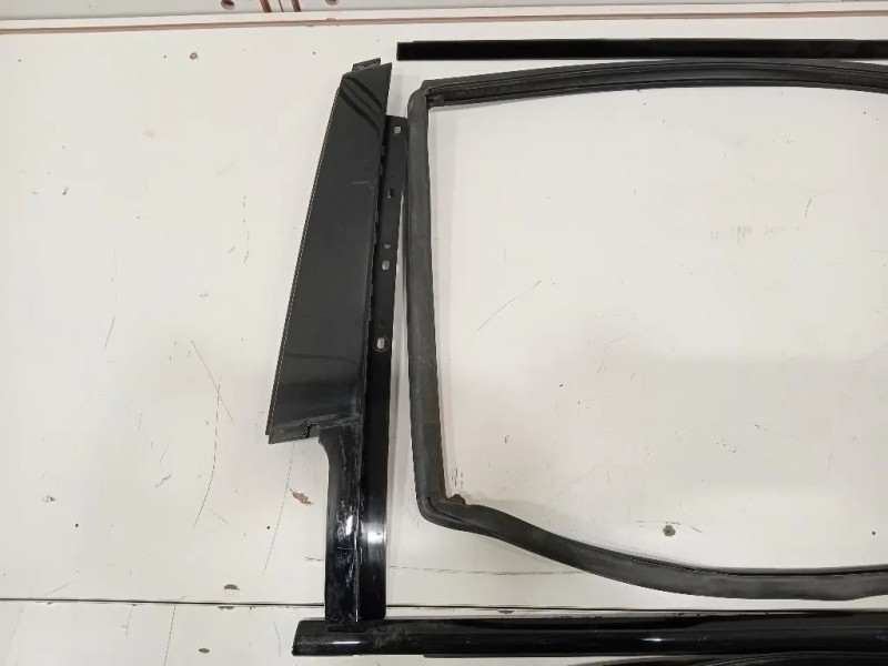 KIT Modanature Paracolpi Porta ANT E POST  Land Rover Range Rover Evoque I 2011