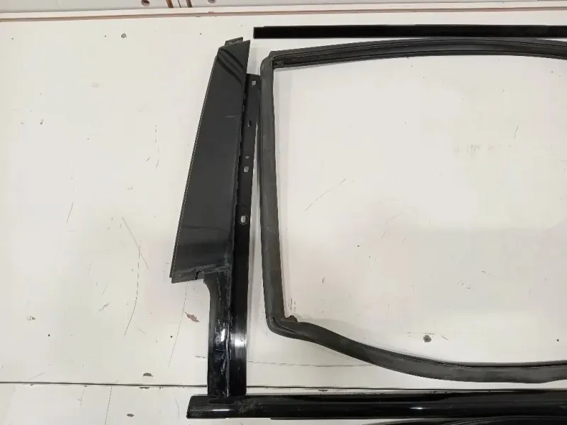 KIT Modanature Paracolpi Porta ANT E POST Land Rover Range Rover Evoque I 2011