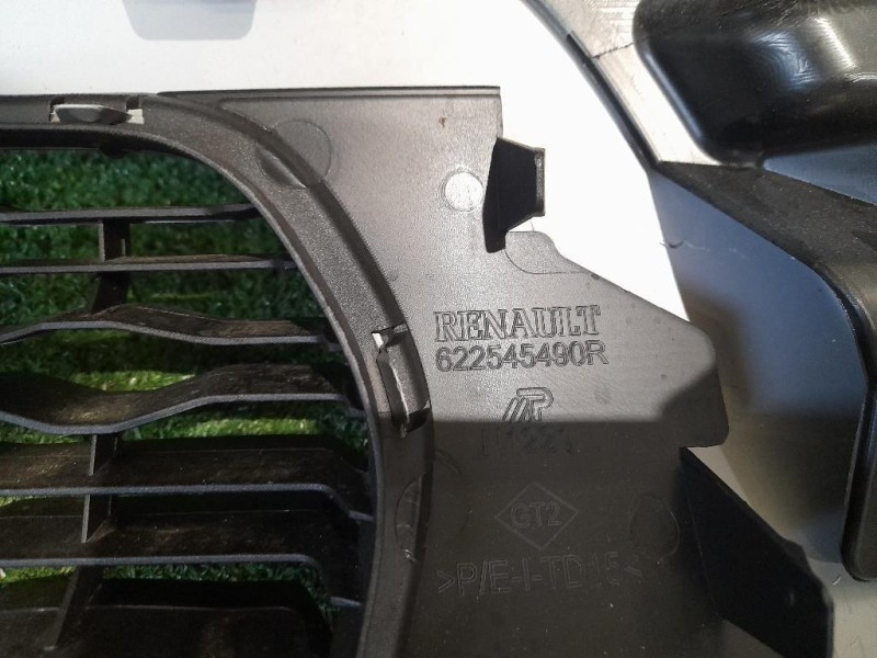 Paraurti ANT COMPLETO620221776R Dacia Duster II 2018