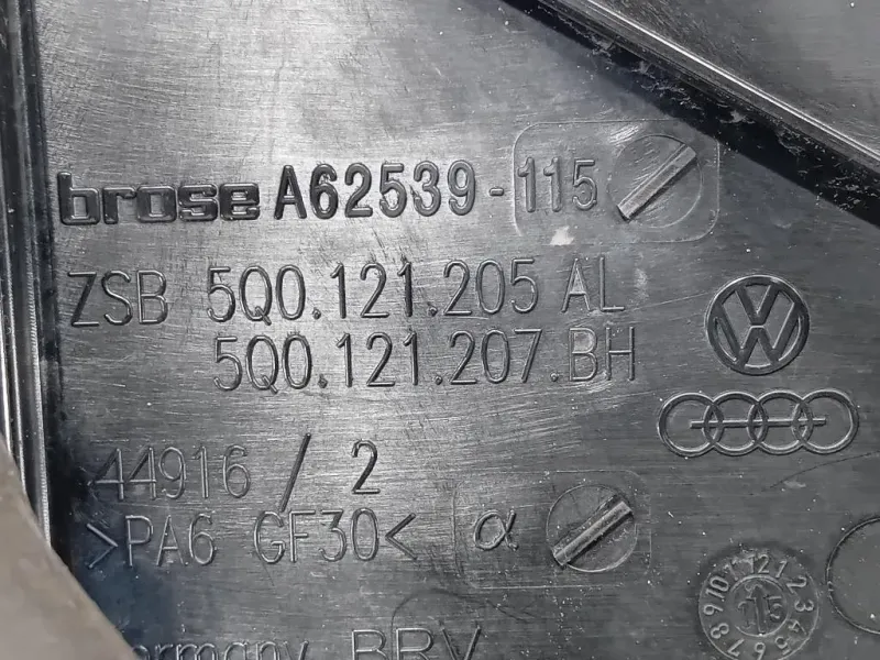 KIT Radiatori KIT RADIATORI Audi A3 8VA Sportback 2012