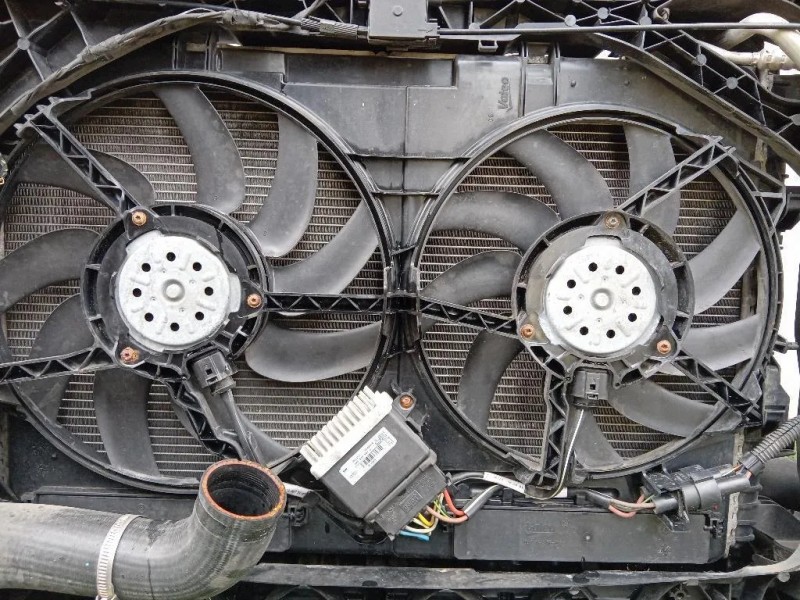 KIT Radiatori KIT RADIATORI Audi Q3 8UB 2012