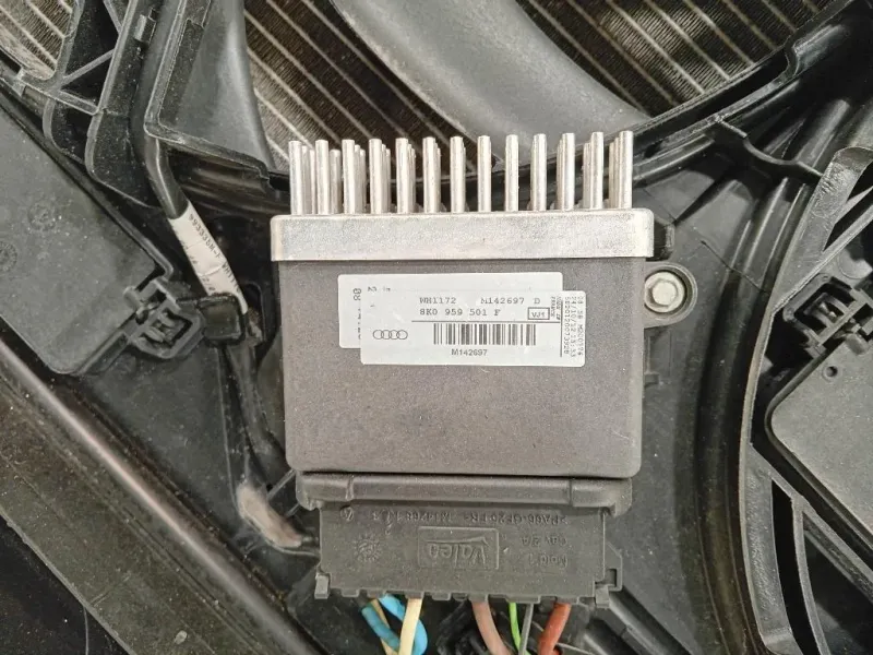 KIT Radiatori 8T0260401C 8K0959501F 8R0805500 8K0121251T Audi Q5 8RB 2012