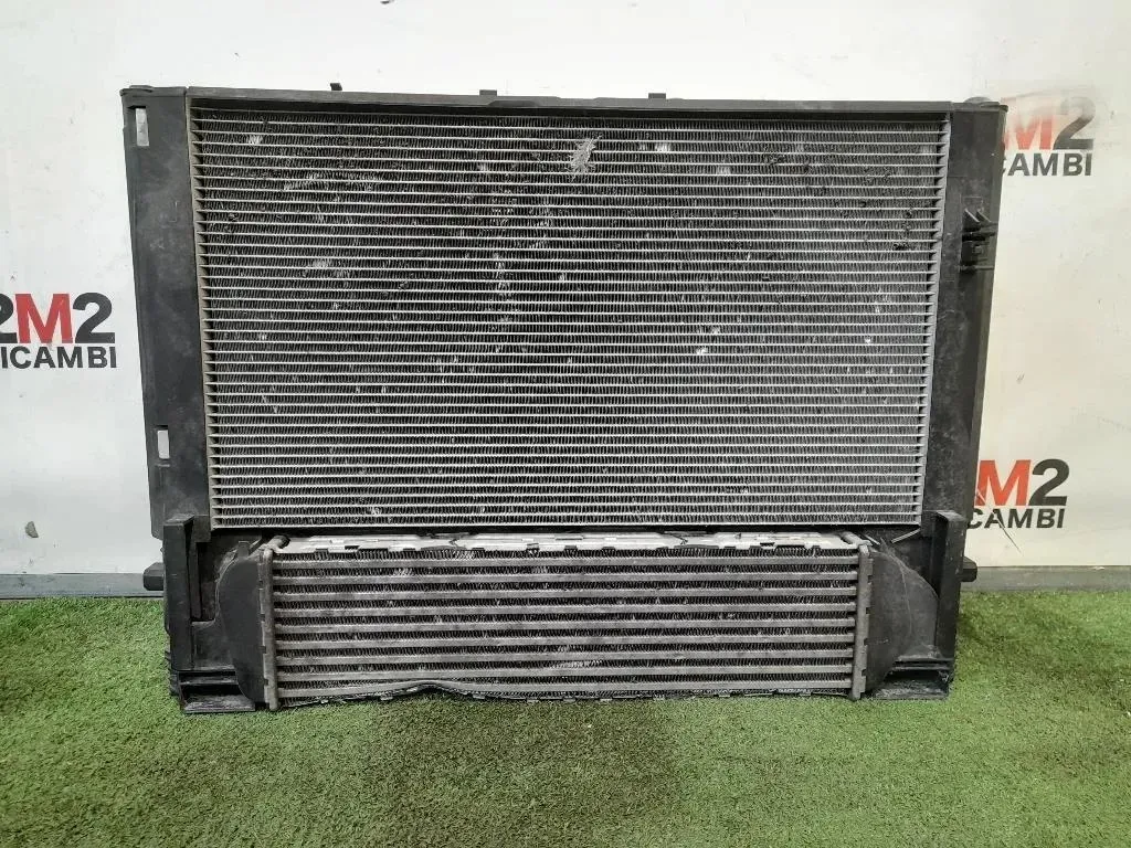 KIT Radiatori 7600532 8641946 8641963 Bmw Serie 1 F20 Berlina 2012