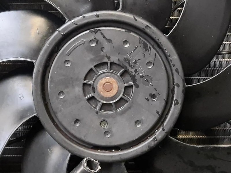 KIT Radiatori 0130308406 75617119 Chevrolet Orlando 2011