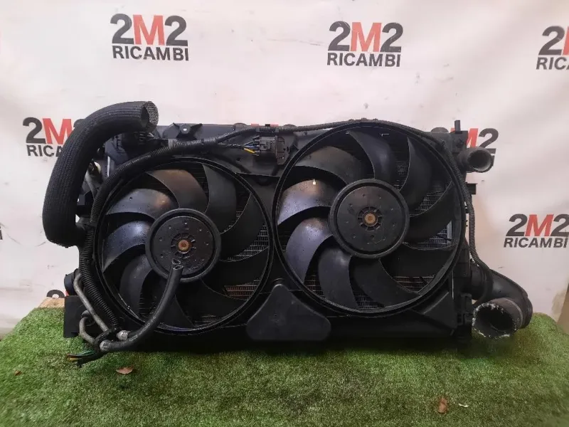 KIT Radiatori 0130308406 3213311 75617119 Chevrolet Orlando 2011