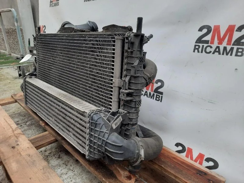 KIT Radiatori 3M5H-8C607-UB3M5H9L440AD Ford Focus II 2005