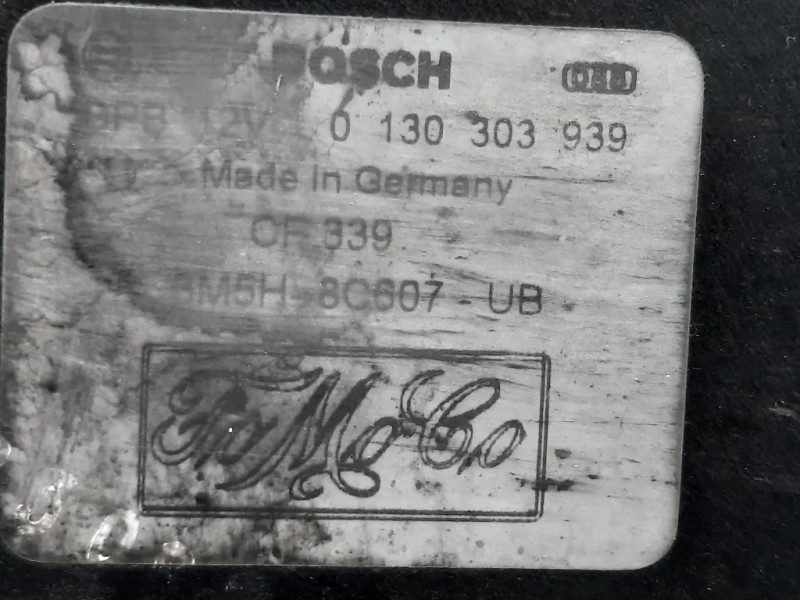 KIT Radiatori 3M5H-8C607-UB3M5H9L440AD Ford Focus II 2005