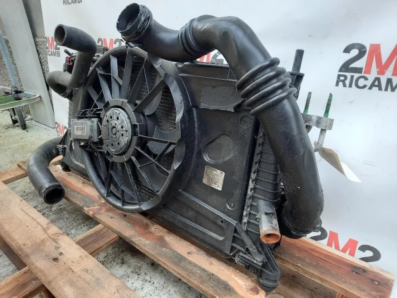 KIT Radiatori 3M5H-8C607-UB3M5H9L440AD Ford Focus II 2005