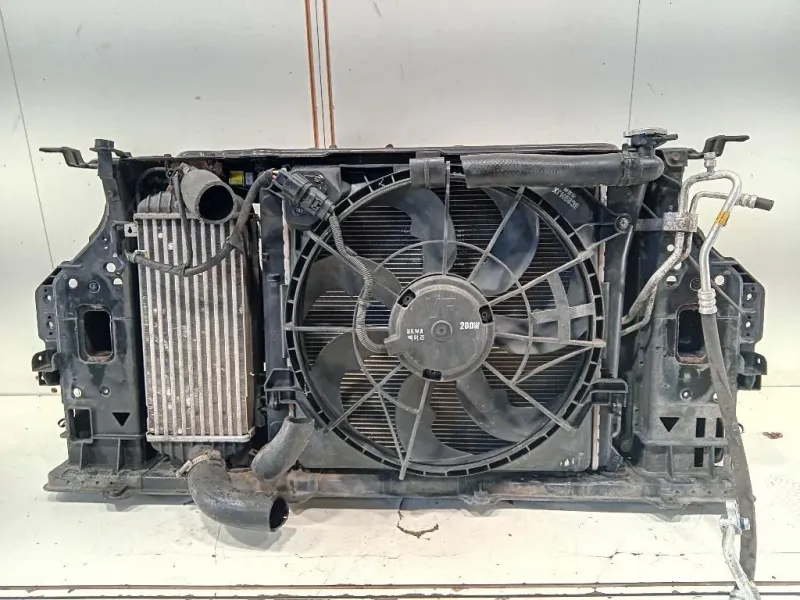 KIT Radiatori KIT RADIATORI Hyundai I40 CW 2015