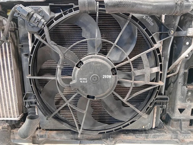 KIT Radiatori KIT RADIATORI Hyundai I40 CW 2015