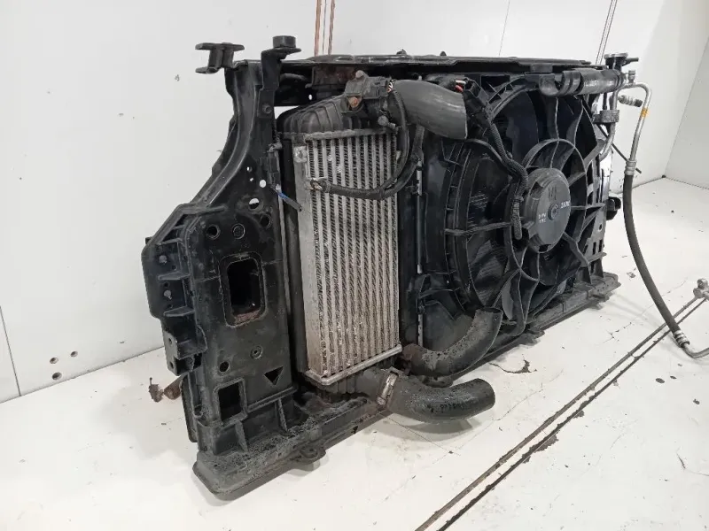 KIT Radiatori KIT RADIATORI Hyundai I40 CW 2015