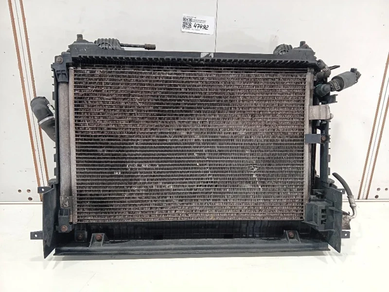 KIT Radiatori GX73-8C607-AD Jaguar XE 2015