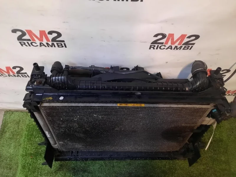 KIT Radiatori GX73-8C807-AE GX738005DC GX7319710 Jaguar XE 2015