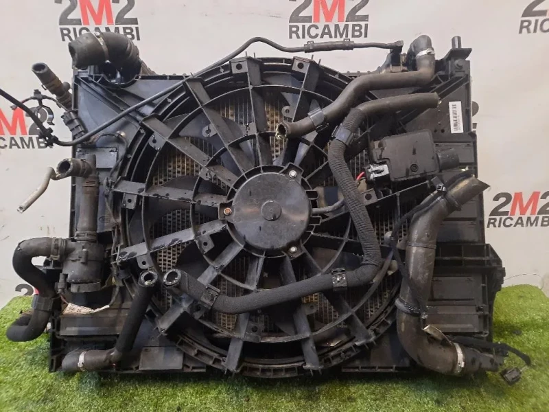 KIT Radiatori GX73-8C807-AE GX738005DC GX7319710 Jaguar XE 2015