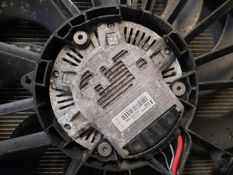 KIT Radiatori CX23-9L440-EC 3X238C607AB Jaguar XF I 2008