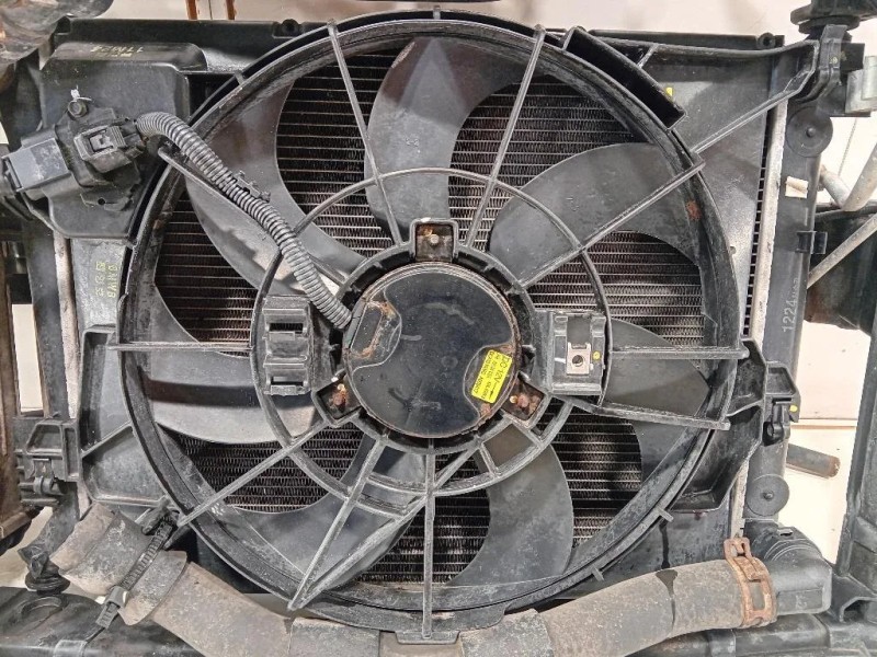 KIT Radiatori KIT RADIATORI Kia RIO III 2012