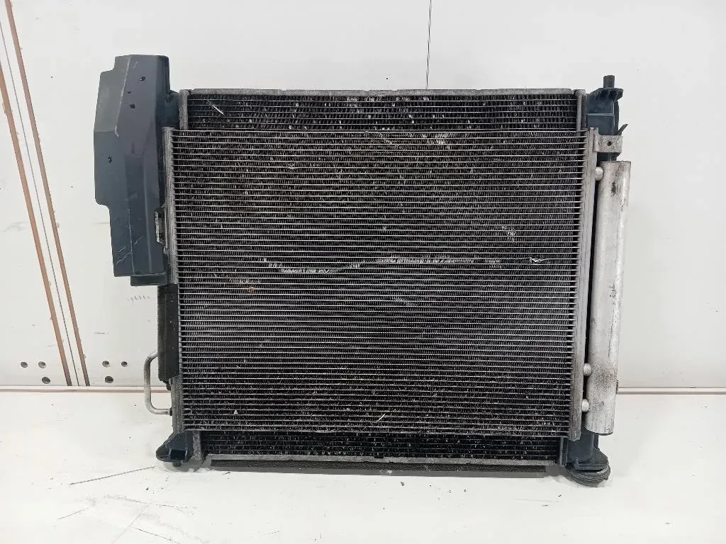 KIT Radiatori 25304-D7720 Kia Sportage III 2010