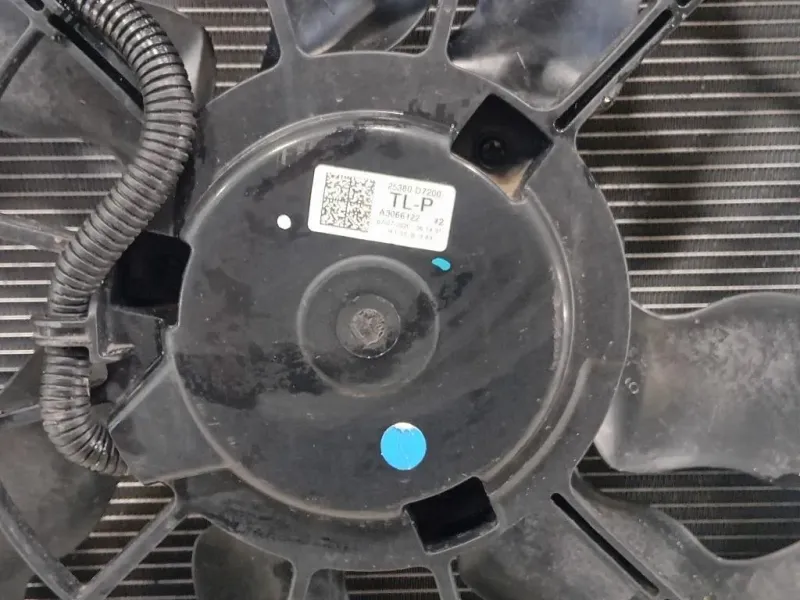 KIT Radiatori 25304-D7720 Kia Sportage III 2010