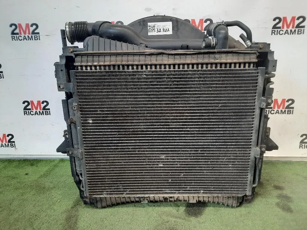 KIT Radiatori AH328T000CJ AH328005BA AH3219C600CA AH329L440AB Land Rover Range Rover Sport II 2009