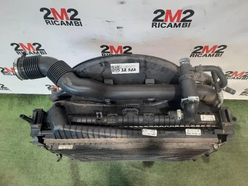 KIT Radiatori AH328T000CJ AH328005BA AH3219C600CA AH329L440AB Land Rover Range Rover Sport II 2009