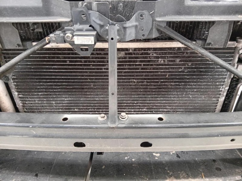 KIT Radiatori KIT RADIATORI Mazda 6 I 2005