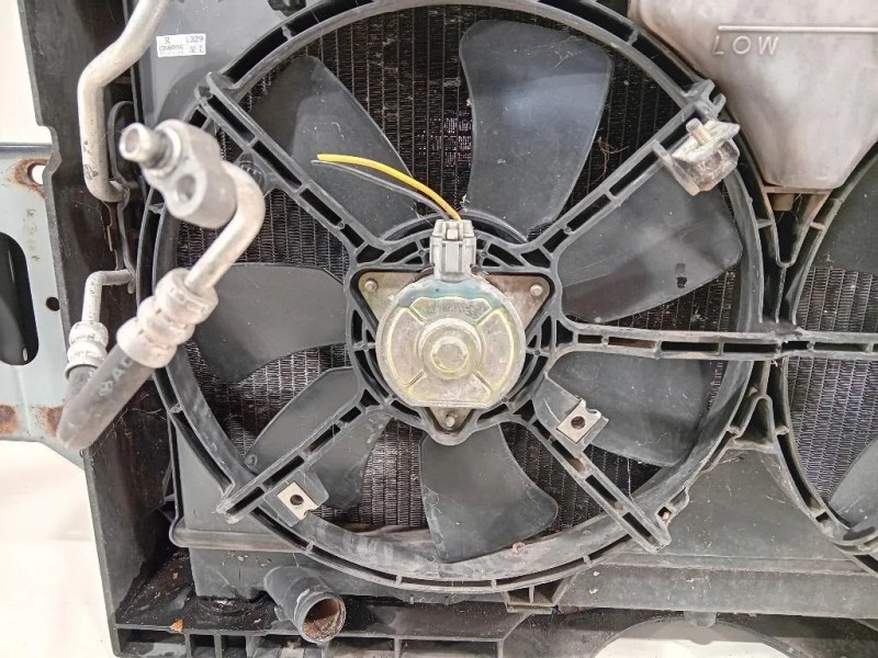 KIT Radiatori KIT RADIATORI Mazda 6 I 2005