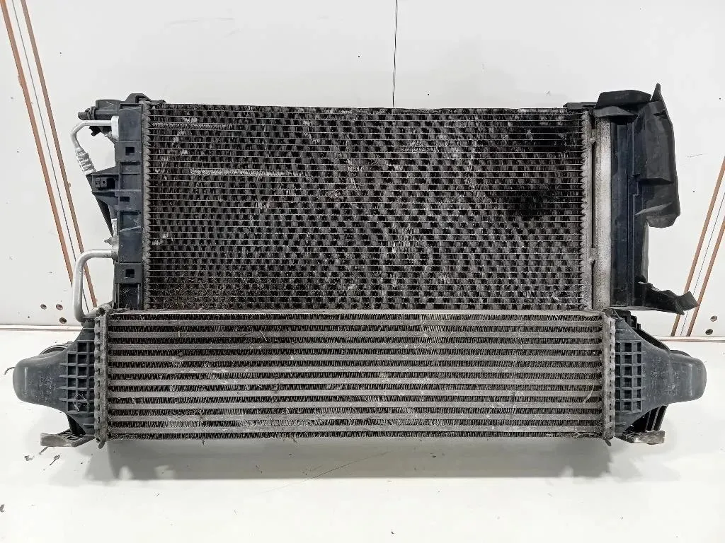 KIT Radiatori A2465000454 A2465000900 A2465000064 Mercedes Classe B W246 2012