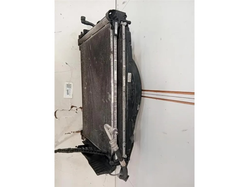 KIT Radiatori A0995002003 Mercedes Classe C W205 2014