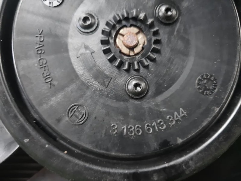 KIT Radiatori 3136613344 Mercedes Classe E S212 SW 2009