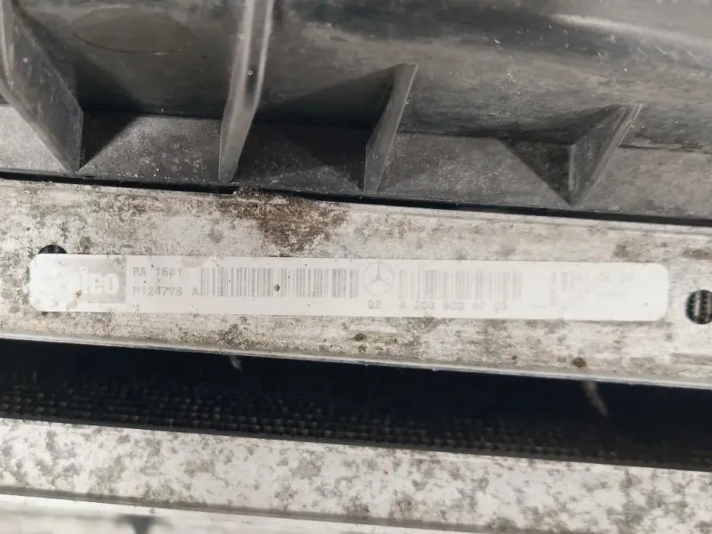 KIT Radiatori A203 500 04 93 Mercedes Classe SLK R171 2004