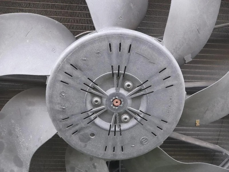 KIT Radiatori A2035004203 Mercedes Classe SLK R171 2004