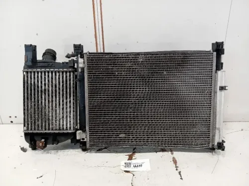 KIT Radiatori 921006843R Renault CLIO IV 2013