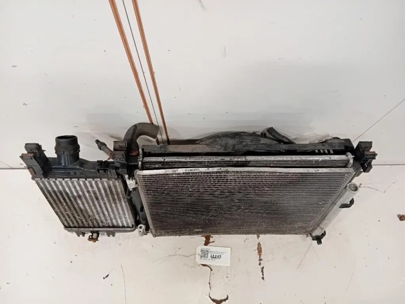 KIT Radiatori 921006843R Renault CLIO IV 2013