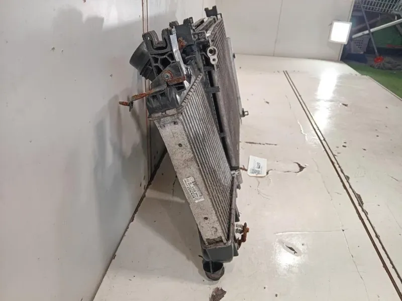 KIT Radiatori 921006843R Renault CLIO IV 2013